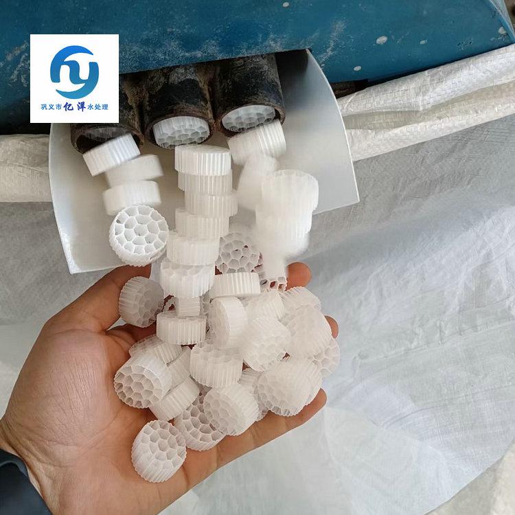 流化床填料的內(nèi)部結構與特性